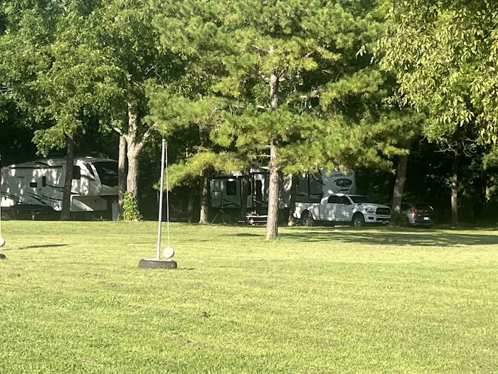 Red Barn Retreat | RV Park | Tahlequah, OK Picture 7