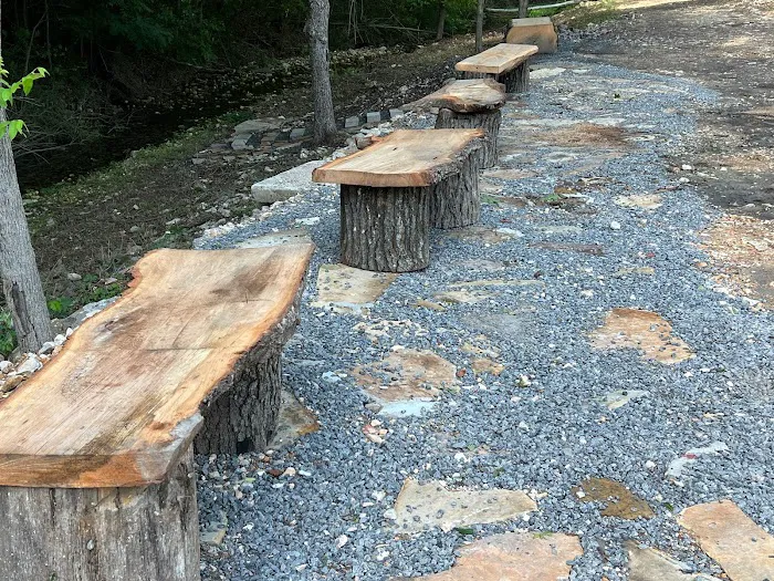 Red Oak RV Park Picture 2