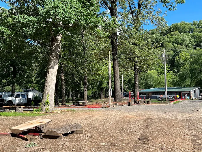 Red Oak RV Park Picture 10