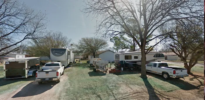 Corner Lot RV Park Picture 1