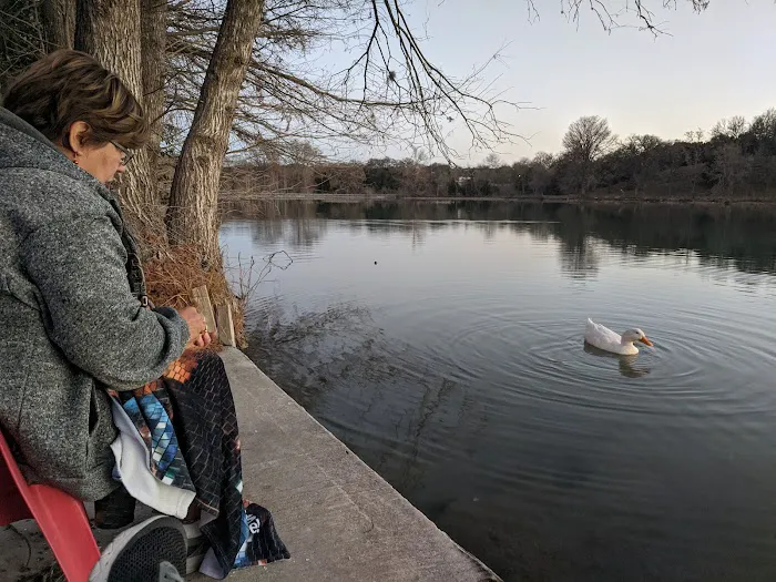 Riverside RV Park Picture 5