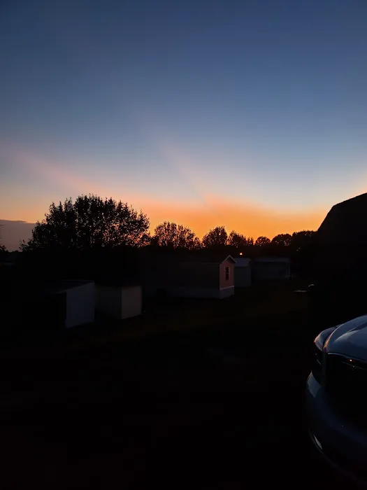 Sunset Ridge Mobile Home Park and rv's Picture 6