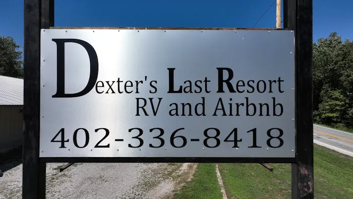 Dexter's Last Resort RV & Airbnb Picture 2