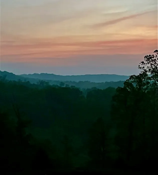 Shadow Bluffs Retreat Picture 6