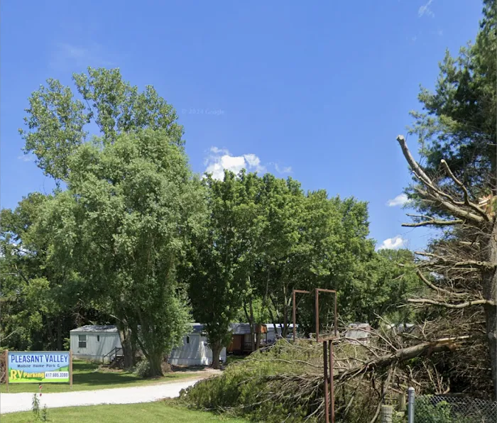 PLEASANT VALLEY Mobile Home Park & RV ParKIng Picture 5