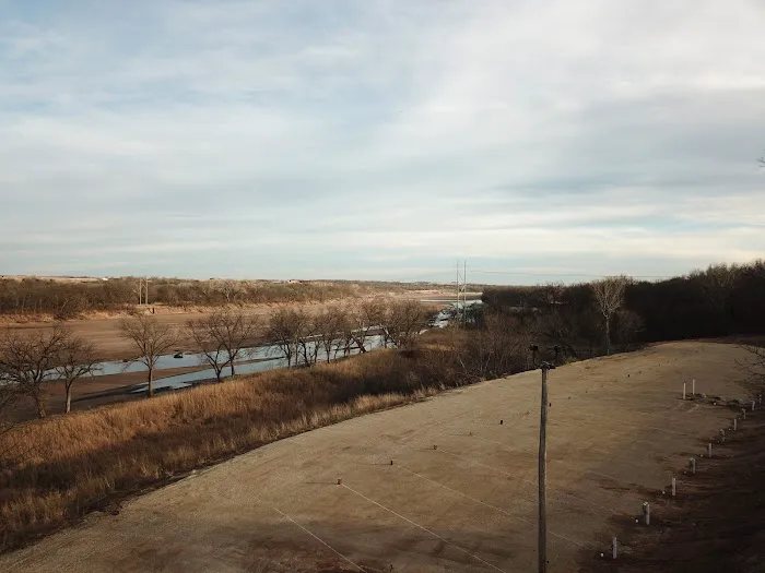 Ark River RV Park Picture 8