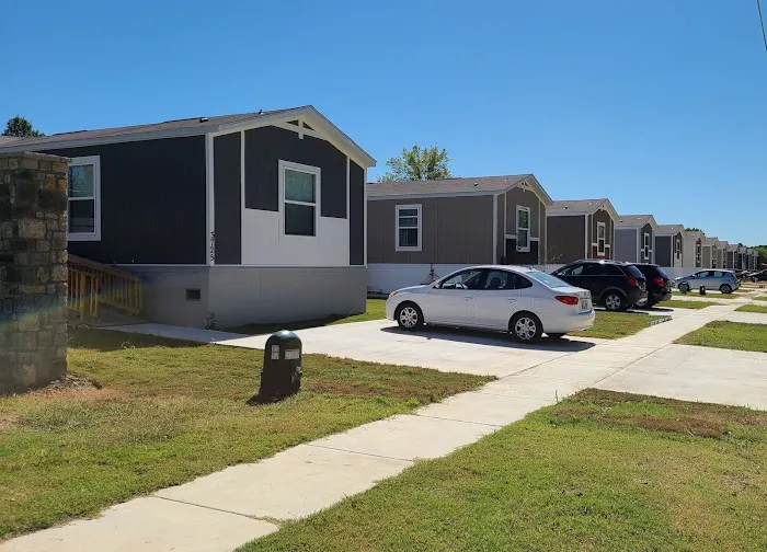 Johanna Woods Mobile Home Community Picture 3