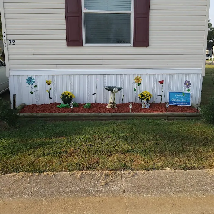 Cavalier Mobile Home Park Picture 7
