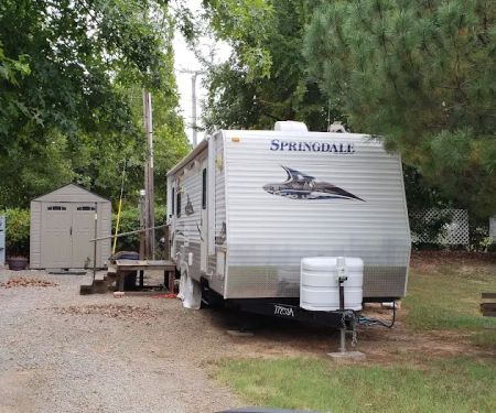 Happy Hollow RV Park