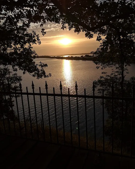Oakwood Harbor Picture 3