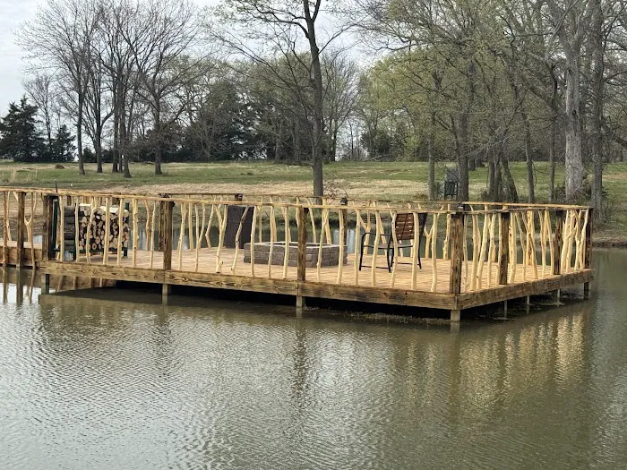 Lake Life RV Park Picture 3