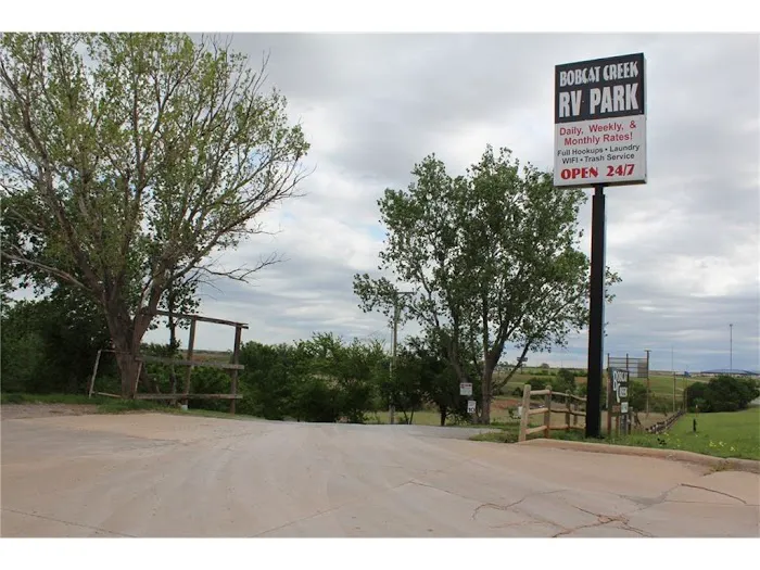 Bobcat Creek RV Park, Convenience Store, Gas Station and Propane Filling Station Picture 3