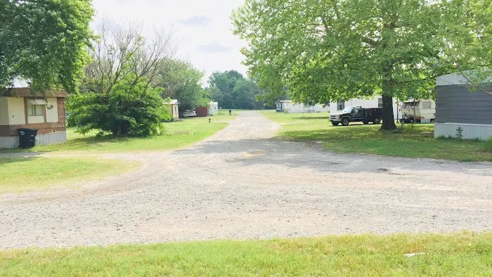 Cherokee County Mobile Home rentals LLC Picture 2