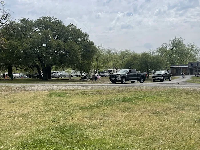 Johnson Creek RV Resort & Park Picture 4