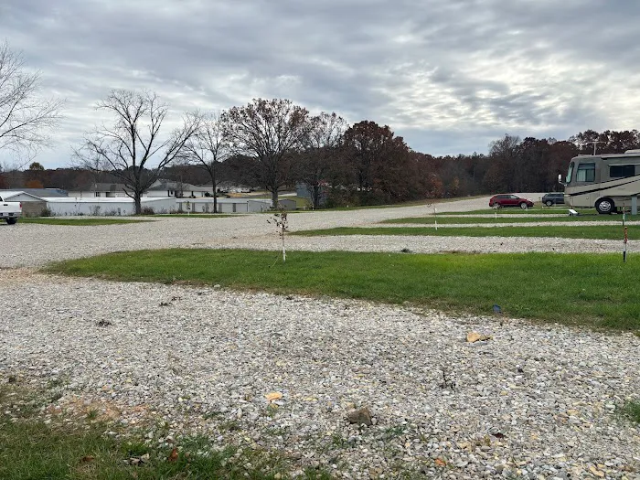 Destination Outdoors RV Park Picture 6