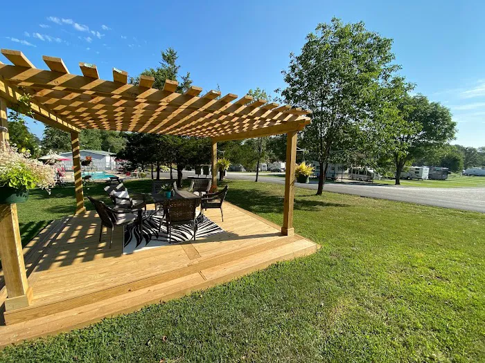 Silver Springs RV Park Picture 3