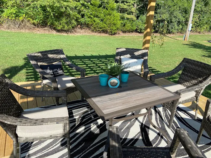 Silver Springs RV Park Picture 9