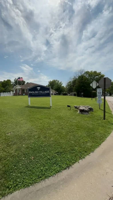 English Village Mobile Home Community Picture 3