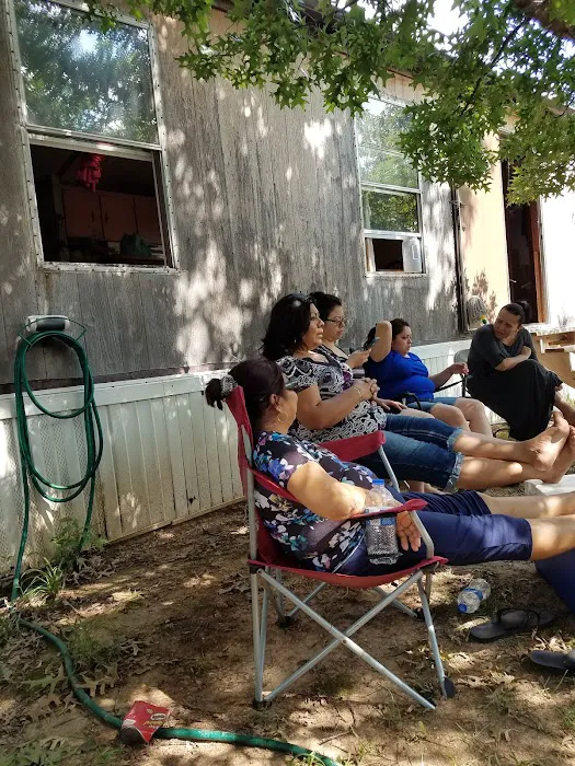 English Village Mobile Home Community Picture 5