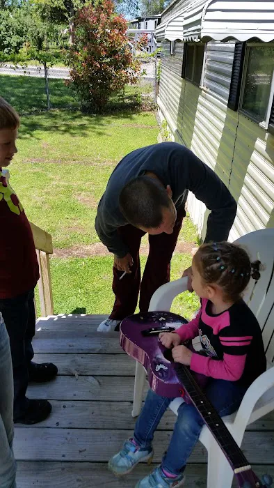 Spring Park Mobile Home Ests Picture 1