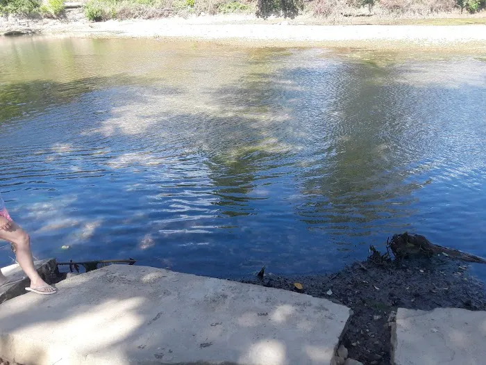 Hooks RV & Trout Resort Picture 5