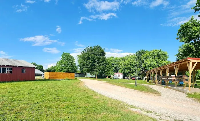 Monett Village Mobile Home & RV Park Picture 8