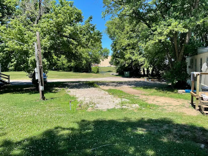 East Side RV and Mobile Home Park Picture 5