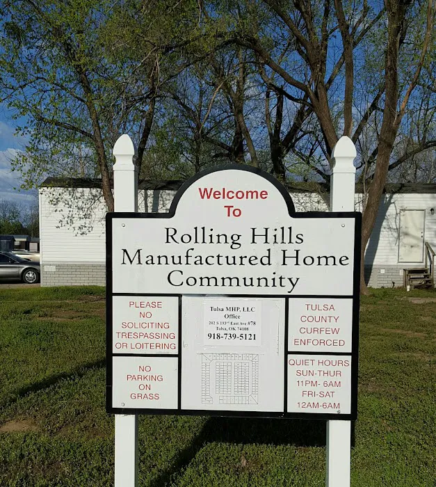 Rolling Hills Mobile Home Park Picture 10