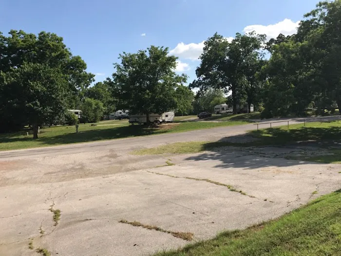 Lake Valley RV Park Picture 3