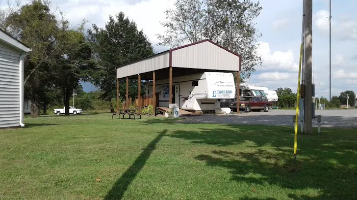 Crossroads RV Park Corp. Picture 6