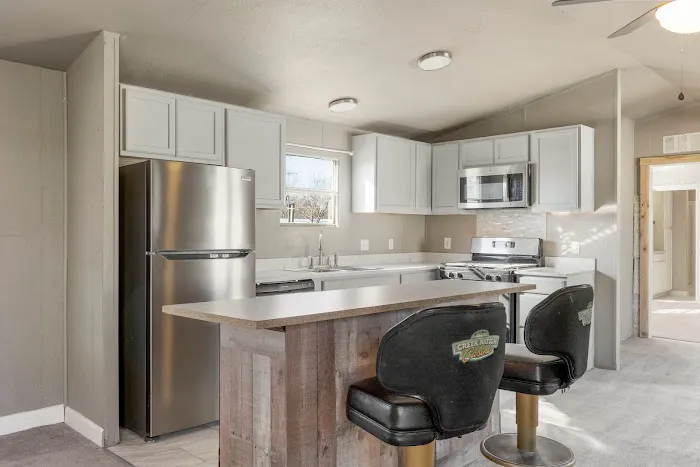 Whitetail Grove Mobile Home and RV Community Picture 2