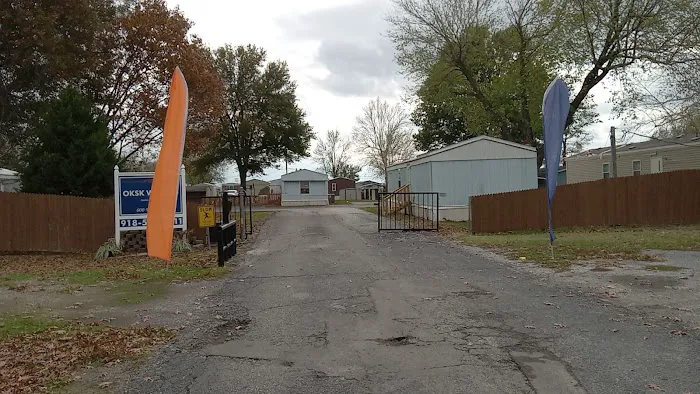 Westside Mobile Home Park Picture 3