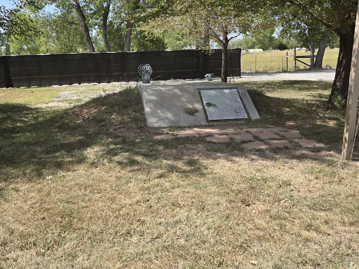 Cottonwood RV Family Park Picture 6