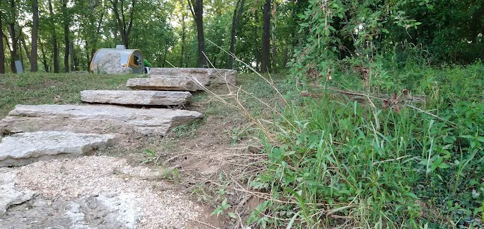 Indian Summer RV Park and Campground Picture 9