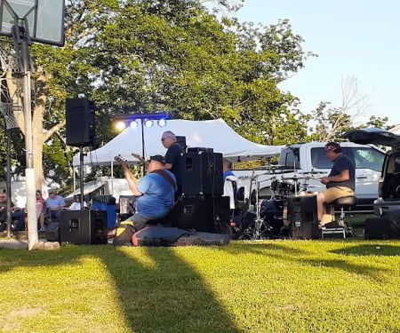 Lakewood Village MH & RV Park