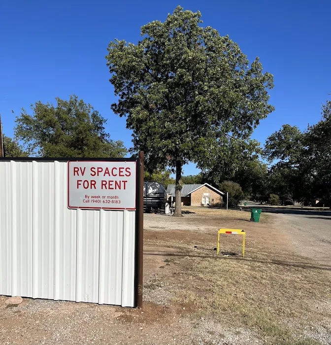 RV SPACES FOR RENT SEYMOUR TX Picture 4