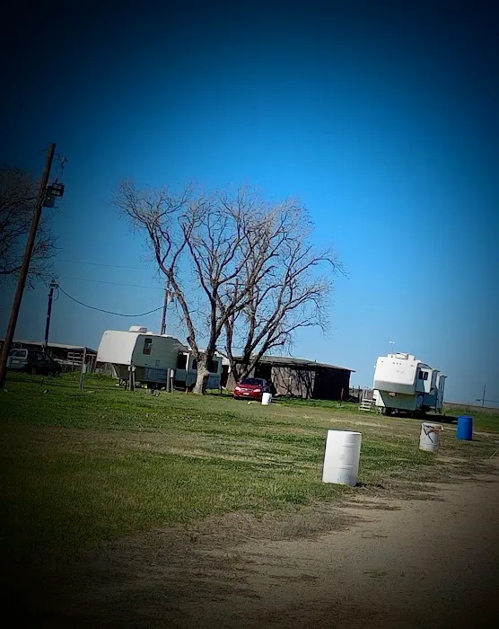 LoneStar PecanShell RV Ranch and Camp Picture 1