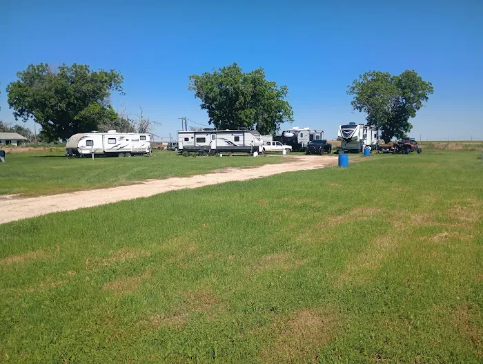 LoneStar PecanShell RV Ranch and Camp Picture 8