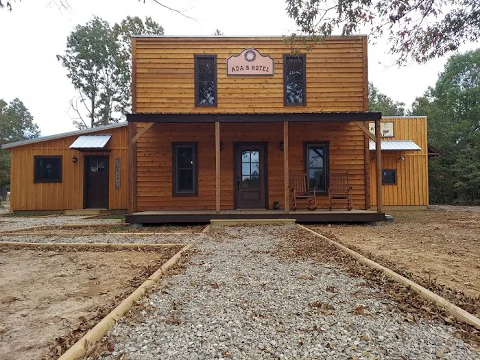 Pioneer Living RV Park Picture 3