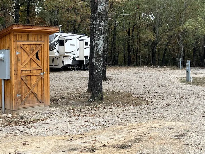 Pioneer Living RV Park Picture 2