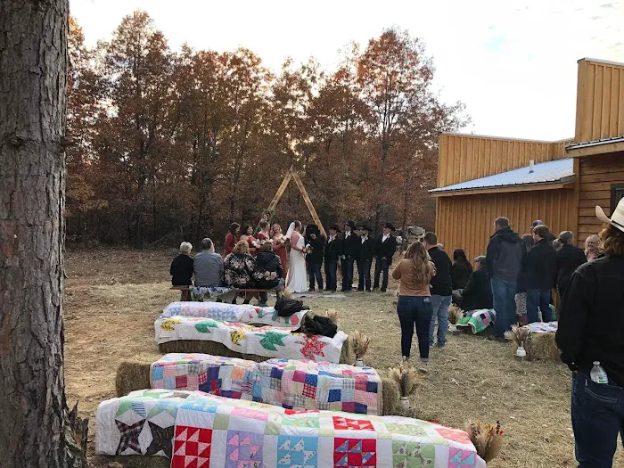 Pioneer Living RV Park Picture 9