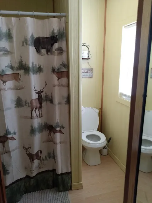 Mammoth Spring R.V. Park and Cabins Picture 3