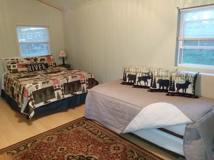 Mammoth Spring R.V. Park and Cabins Picture 1