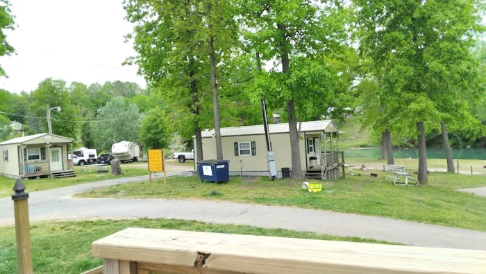 Mammoth Spring R.V. Park and Cabins Picture 2