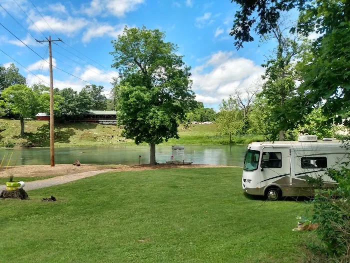 Mammoth Spring R.V. Park and Cabins Picture 5