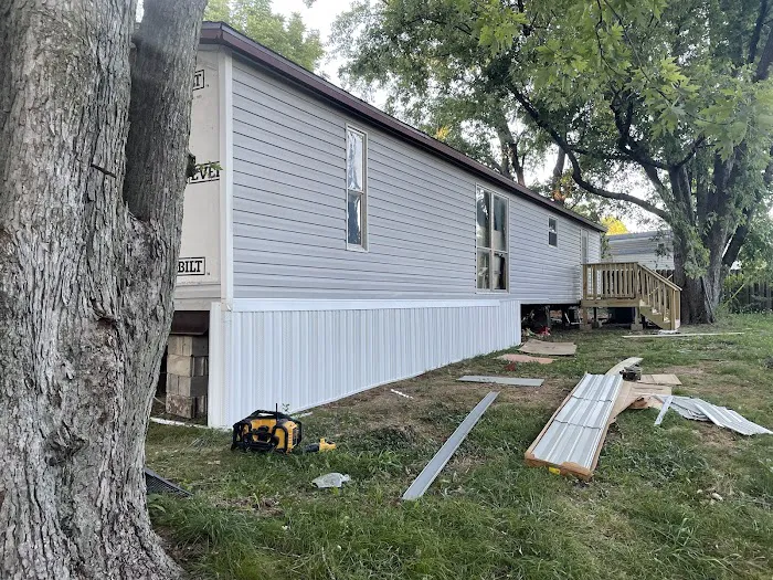 Briarwood Mobile Home Community Picture 2