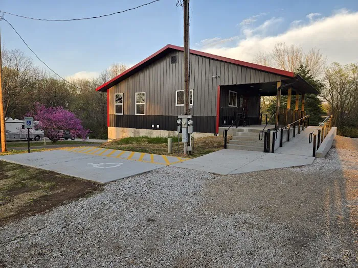 Caravan RV Picture 1