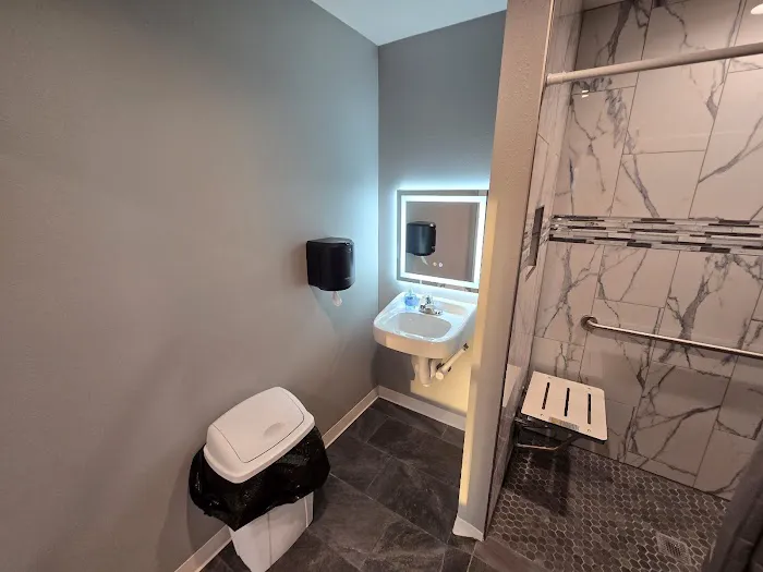 Caravan RV Picture 3