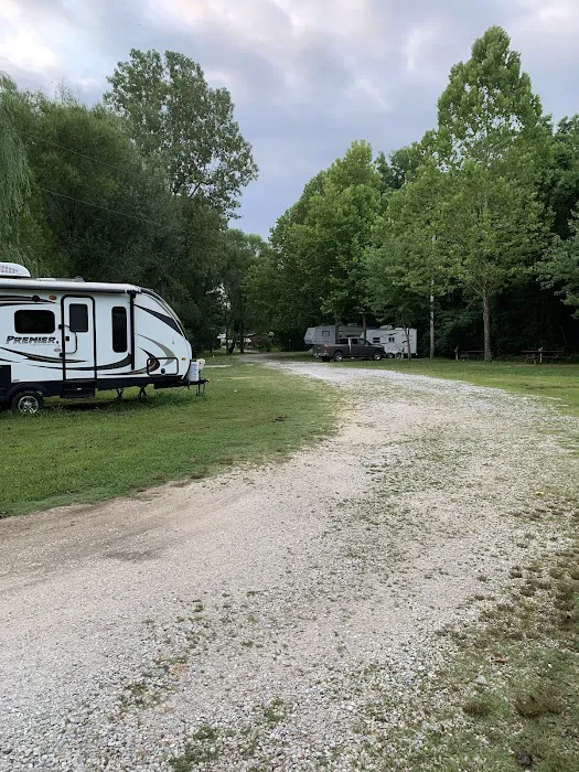 Court Square RV Park Picture 9