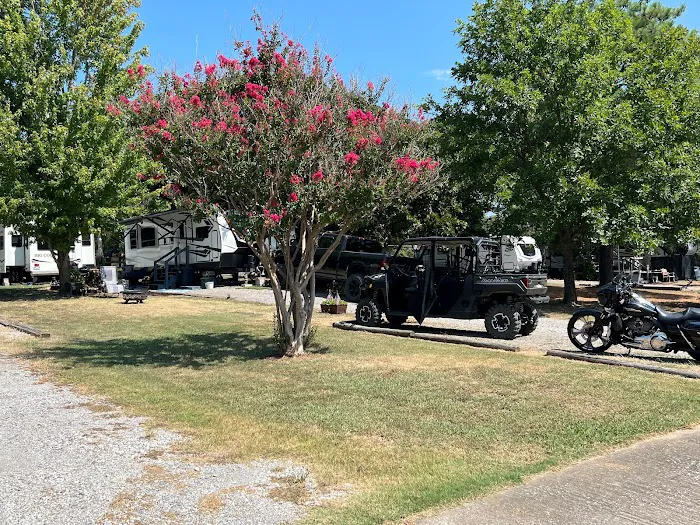 Gibson RV Park by the Lake Picture 2